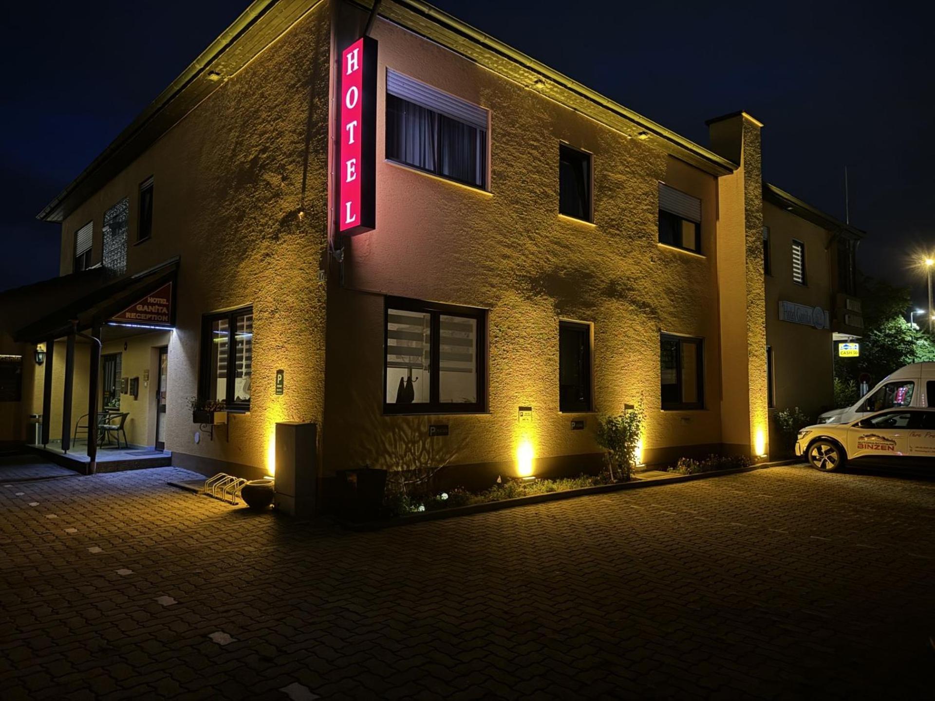 Hotel Ganita Вайл ам Рейн Екстериор снимка