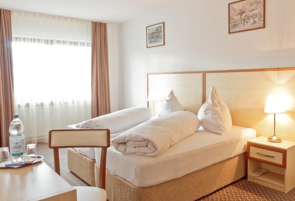 Hotel Ganita Вайл ам Рейн Стая снимка